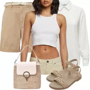 Sommer Outfits Sommer Outfit Damen in Beige und Weiß