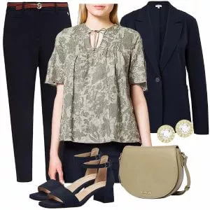 Business Outfits Frauenoutfits Für Büro