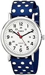 Timex Uhren Timex Weekender Damen-Armbanduhr, 38 mm Blau/weiße Punkte