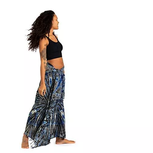PANASIAM Bademode PANASIAM batik Sarong für Damen &amp; Herren, tie dye Pareo - jedes Tuch ein Unikat, Sommertuch, Schal, Wickelrock in leuchtenden Farben, 100% weiche, natürliche Viskose