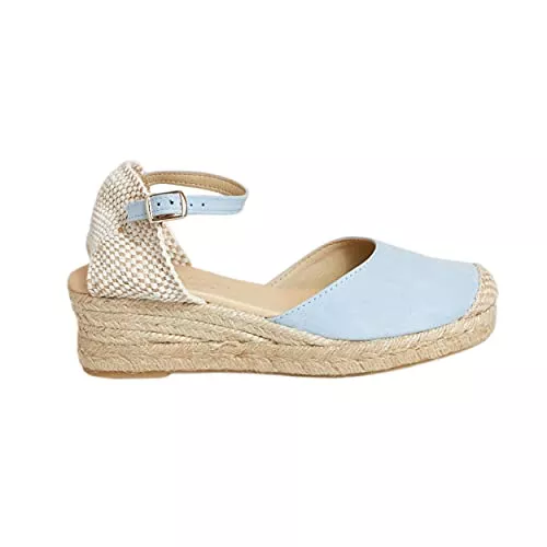 NOESLOMISMO BY DILEMA Sandalen & Slides No es lo mismo - Espadrille - Sandalen aus Jute mit Keilabsatz für Damen | Plateauschuhe 3 Kordeln Espadrille Schnalle | geschlossene Schuhspitze | Farbe: Sandfarbe, Grün, Rosa, Marineblau und mehr
